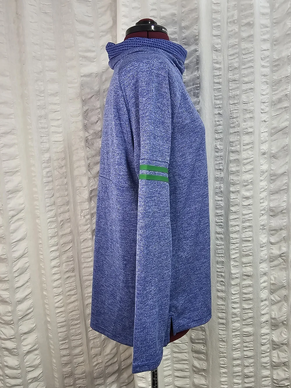 Nike NFL Team Apparel Seattle Seahawks Womens Funnel Neck Dry-Fit Size M